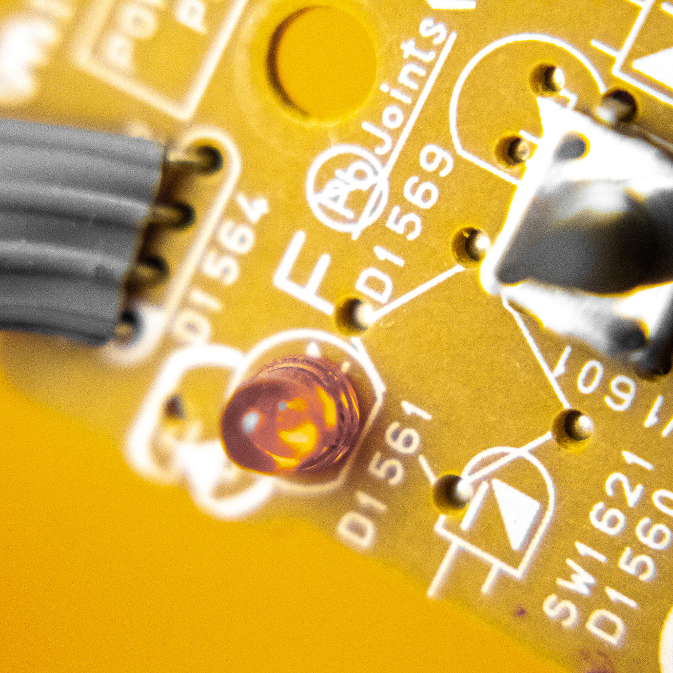 EE Home Image
